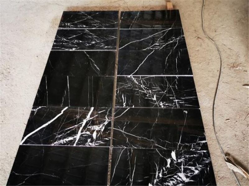 nero marquina tiles