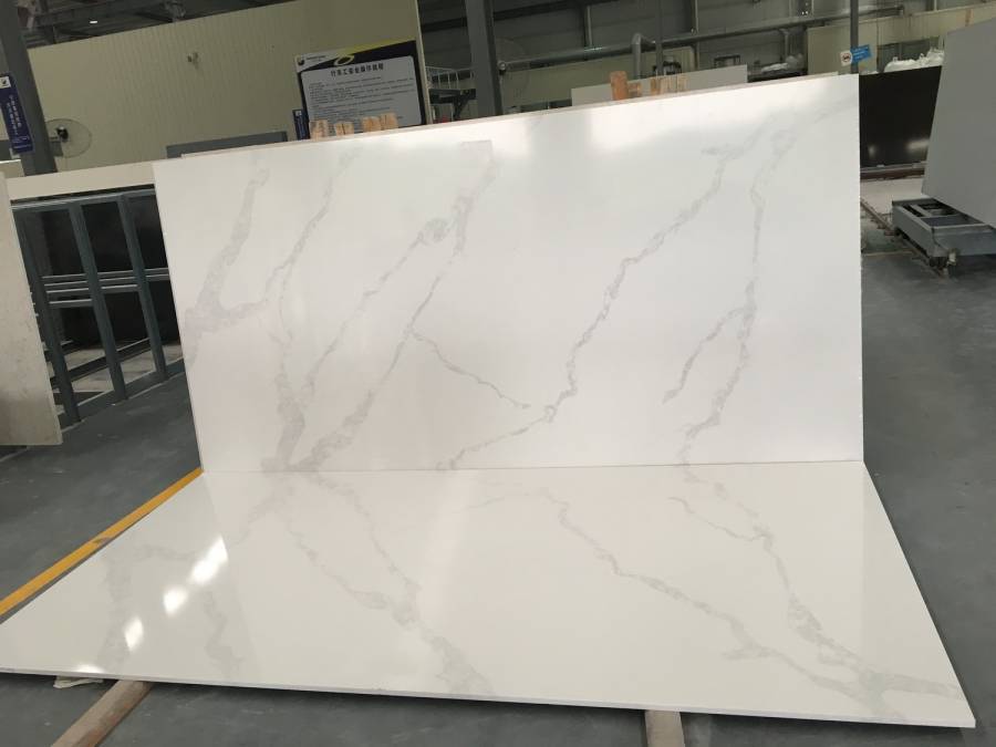 calacatta polished quartz