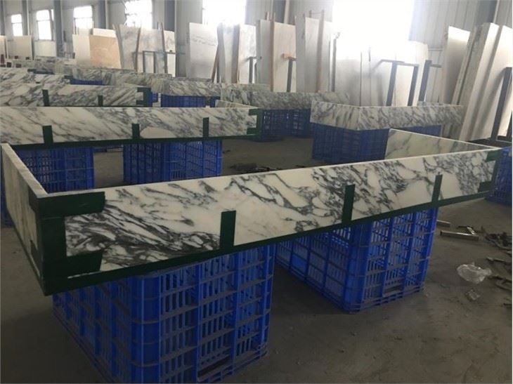 arabescato bianco marble