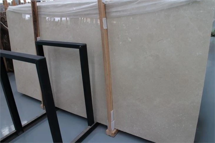 crema marfil stone