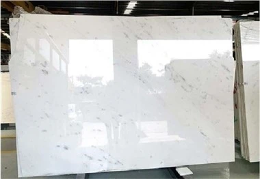 Calacatta Namiibia marmor