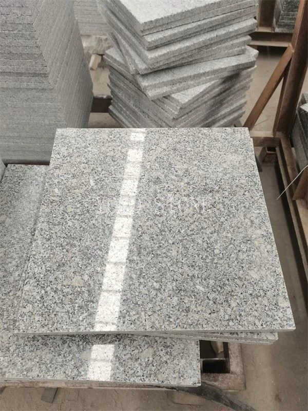Helehallid graniitplaadid