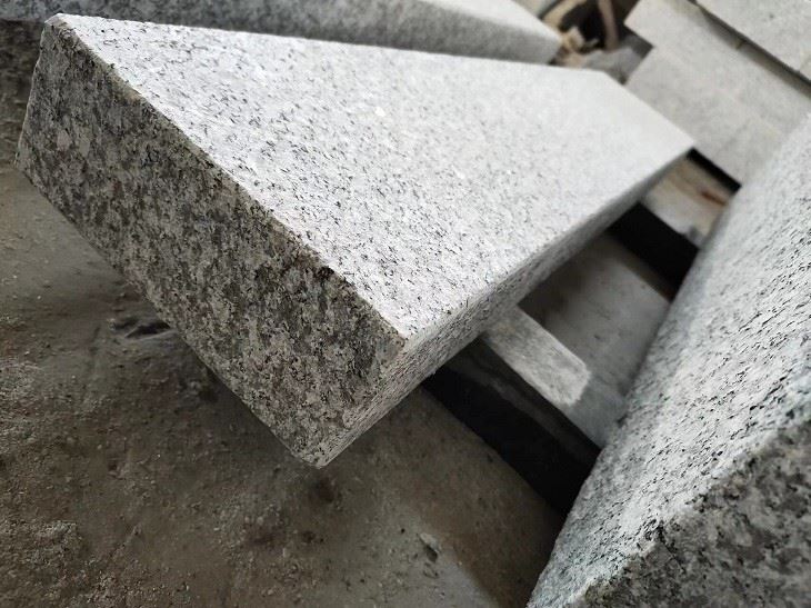 kerb stones for garden