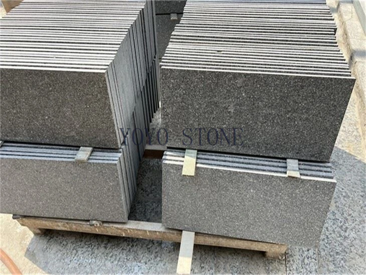 Porphyry pool coping