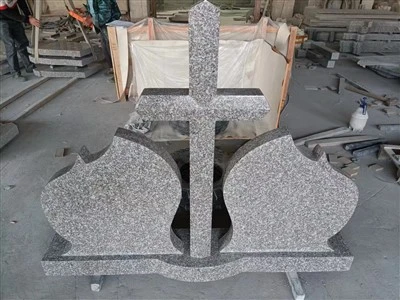 G664 graniidist ristipeakivi